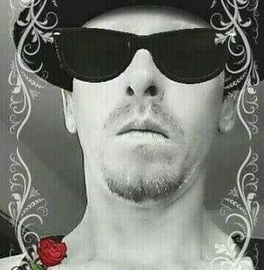 Meet your Posher, Tj